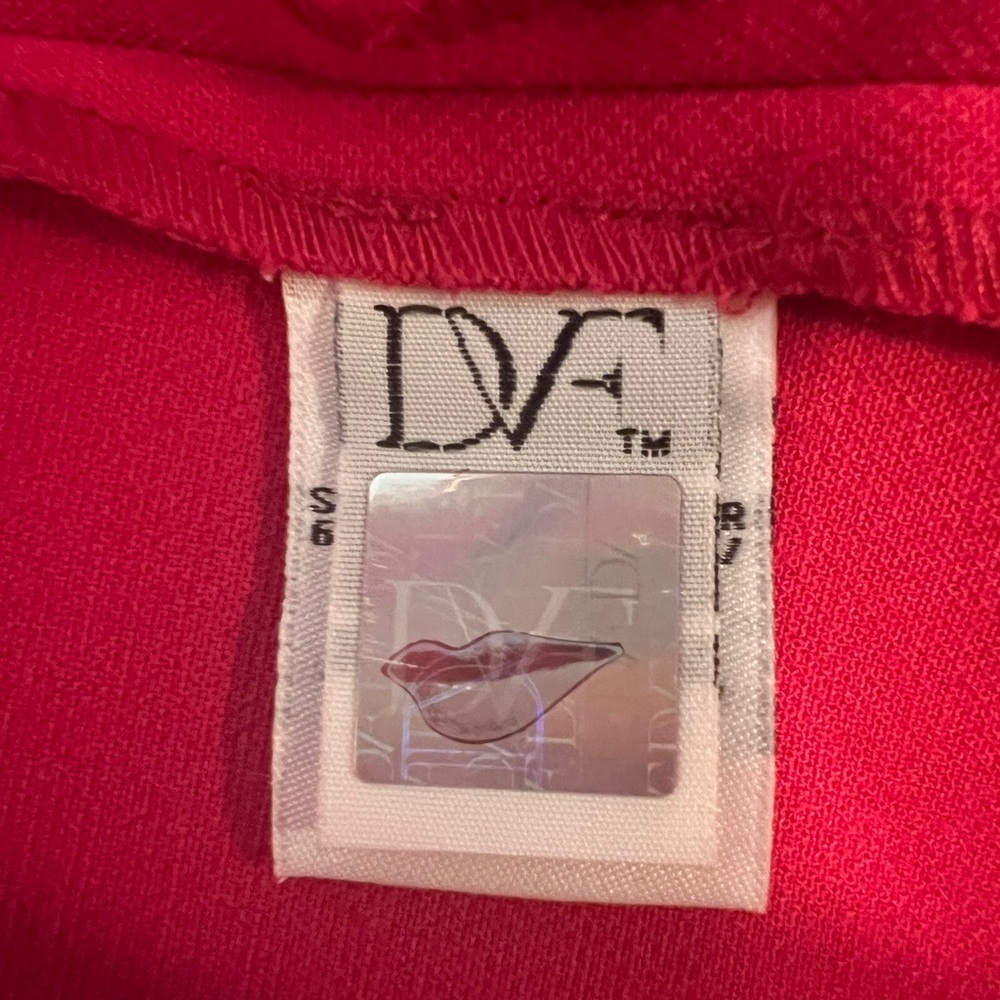 Diane von Furstenberg Sleeveless V-Neck Fuchsia A-Line Dress- Size 8 - Picture 7 of 9